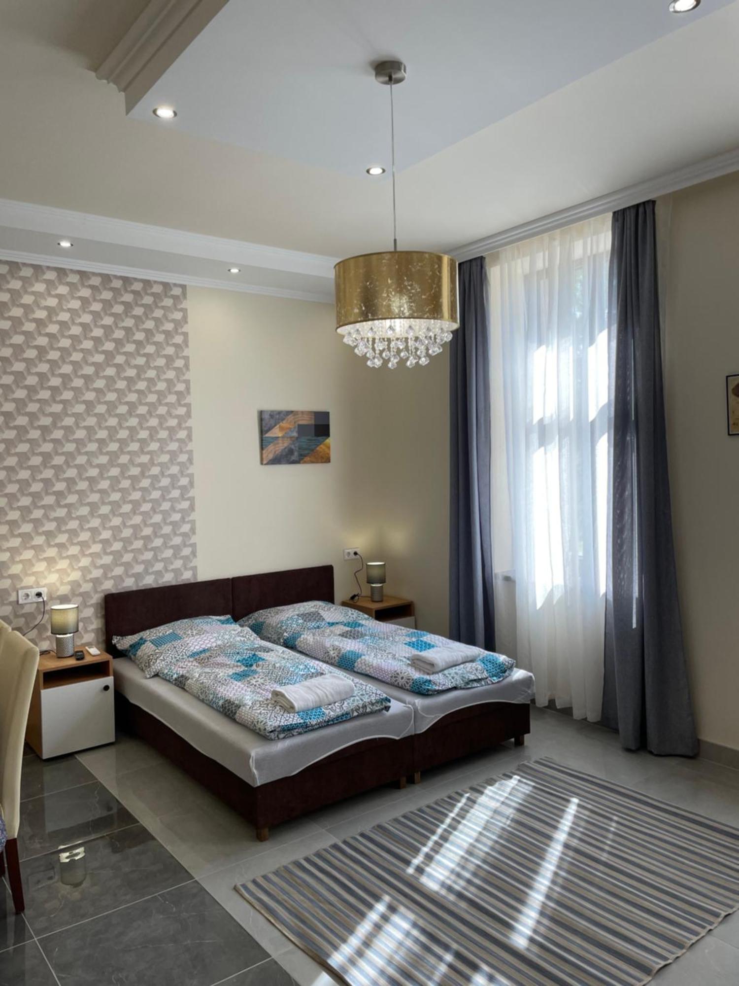 Kovacs Apartmanhaz คิชคุนฮาลาส ห้อง รูปภาพ