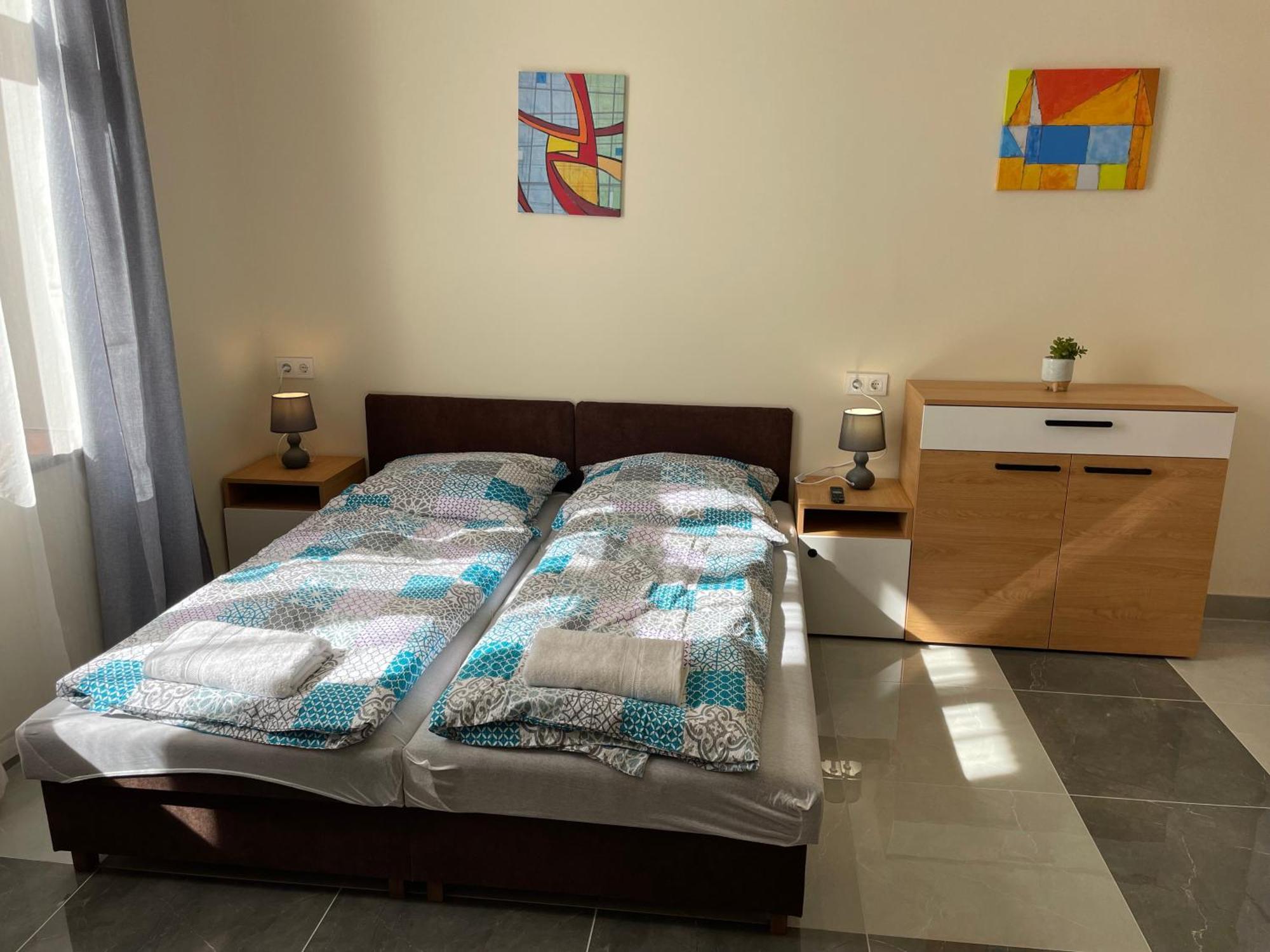 Kovacs Apartmanhaz คิชคุนฮาลาส ห้อง รูปภาพ
